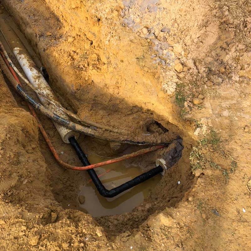 underground pipes excavation